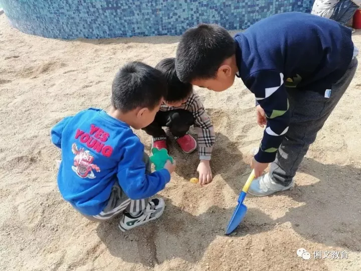 虞永平教授:课程游戏化,要上升到儿童发展上 · 配图